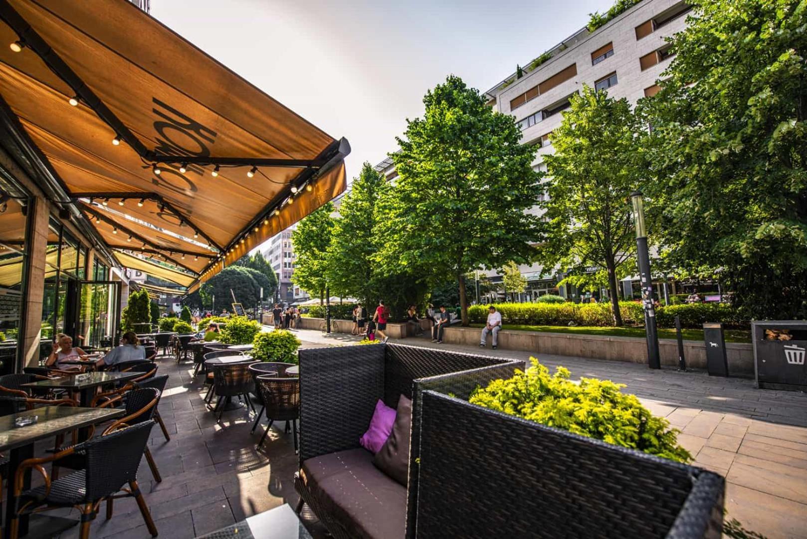Corvin Promenade Crystal Lejlighed Budapest Eksteriør billede