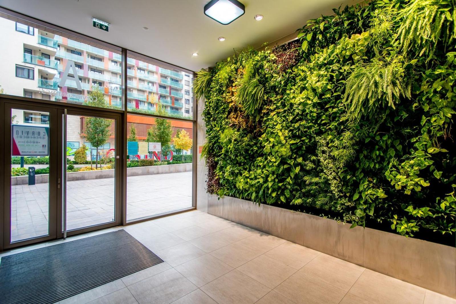 Corvin Promenade Crystal Lejlighed Budapest Eksteriør billede